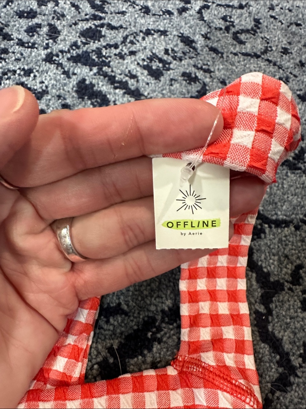 NWT OFFLINE BY ARRIE Red Gingham Crop Top with Wide Straps SIZE M - Picture 2 of 6